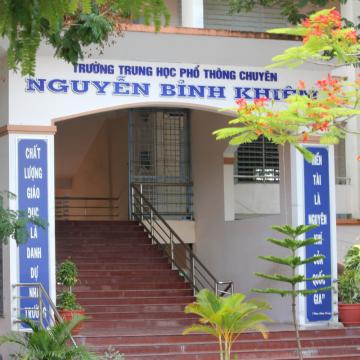 Cung cấp Hệ thống internet không dây (wifi) cho Trường THPT Chuyên Nguyễn Bỉnh Khiêm
